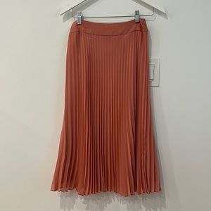 Sezane pink pleated skirt